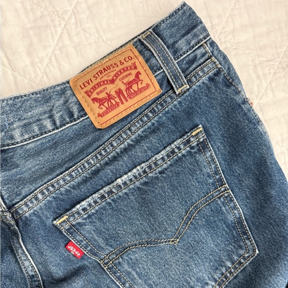 Levi’s straight leg size 29 - Picture 8 of 8